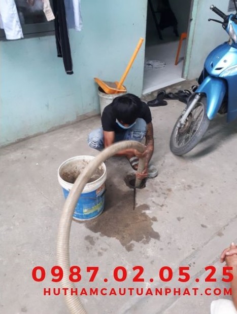 Hút hầm cầu tại Cụm CN Tóc Tiên