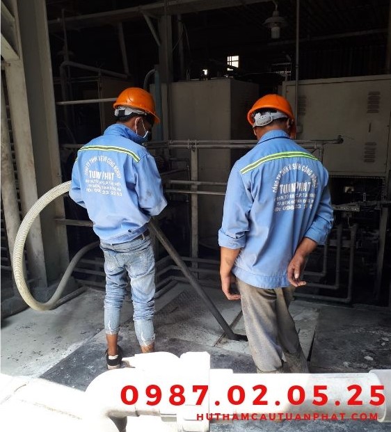 Rút hầm cầu phường Tân Hạnh